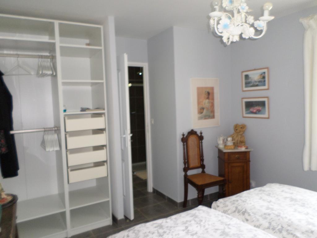 Les Broussous Bed and Breakfast Sauve Værelse billede