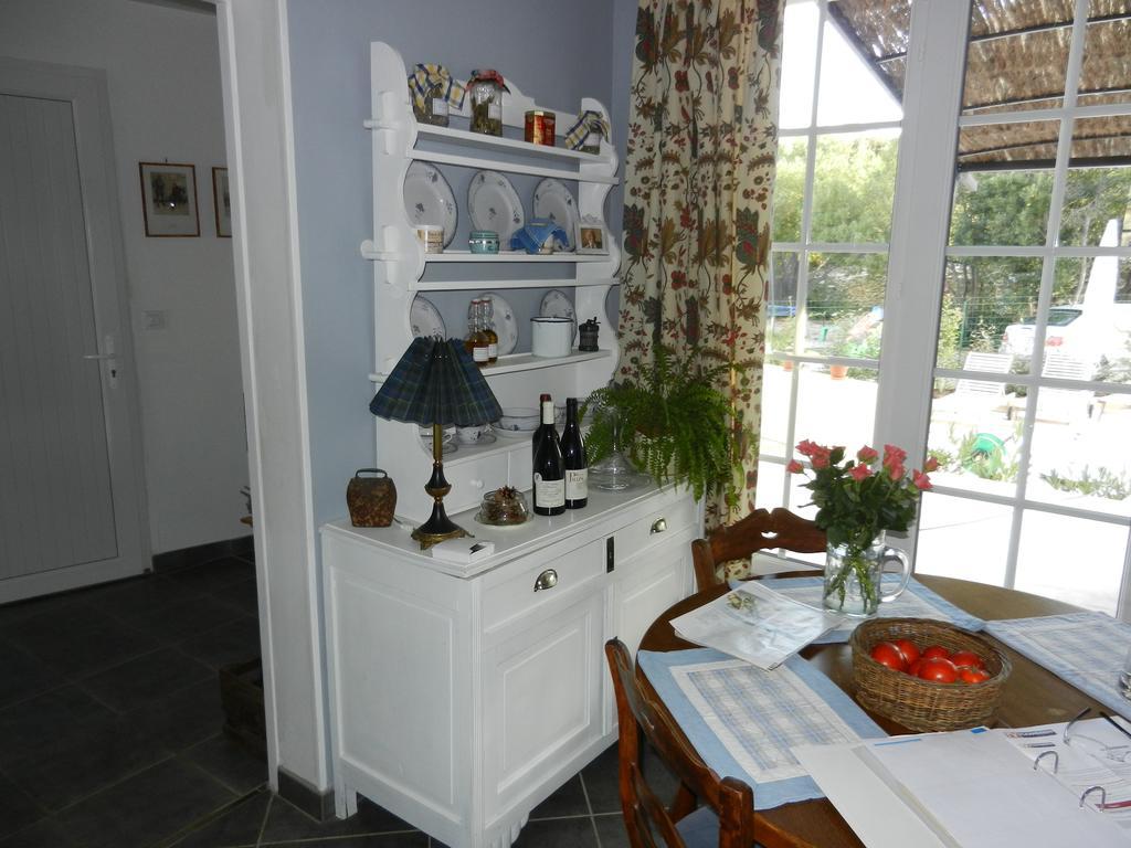 Les Broussous Bed and Breakfast Sauve Eksteriør billede